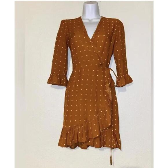 Faithfull the Brand Carmel Wrap Dress in Stefano US Size 4 - Picture 2 of 4